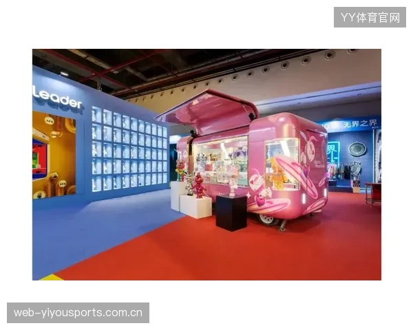 俱乐部联合品牌策展：周边商品引领文化传播新潮流